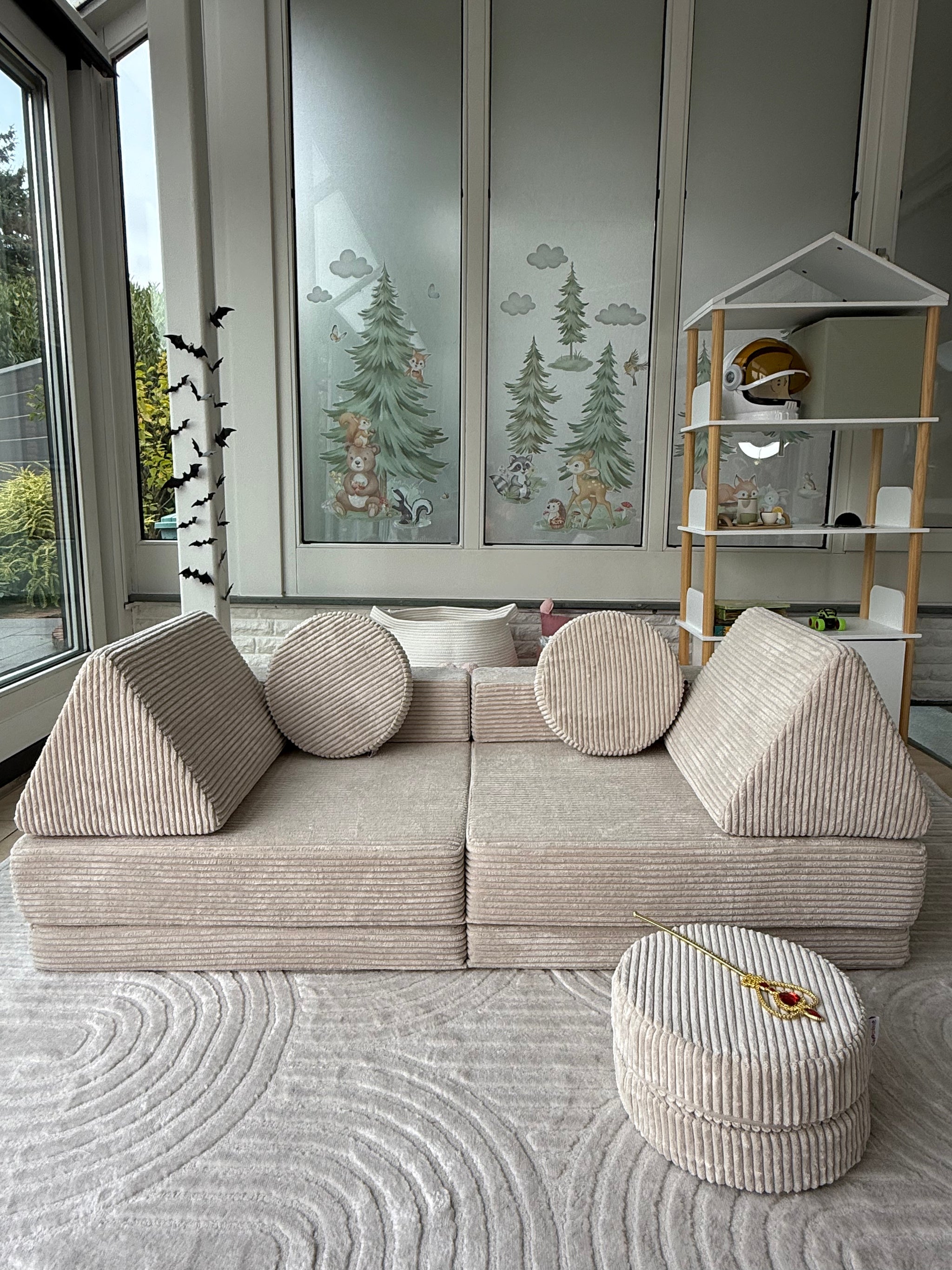 Chenille Spielsofa + Pommes + Zaubersteine