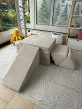 Chenille Spielsofa + Ri-Ra-Rutsch Rutsche + Zaubersteine