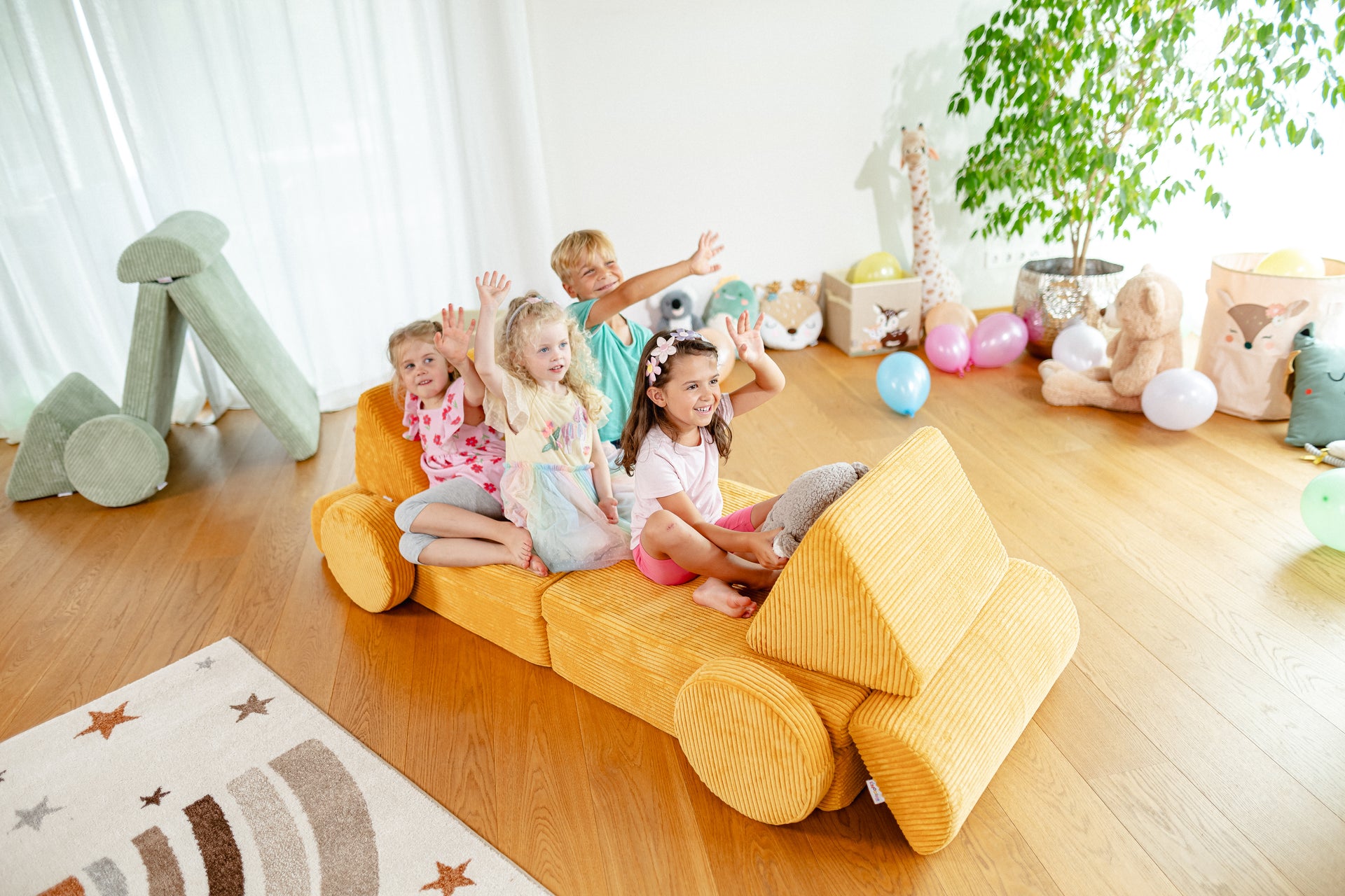 Spielsofa für Kinder | Fantasiewelt | Linodino
